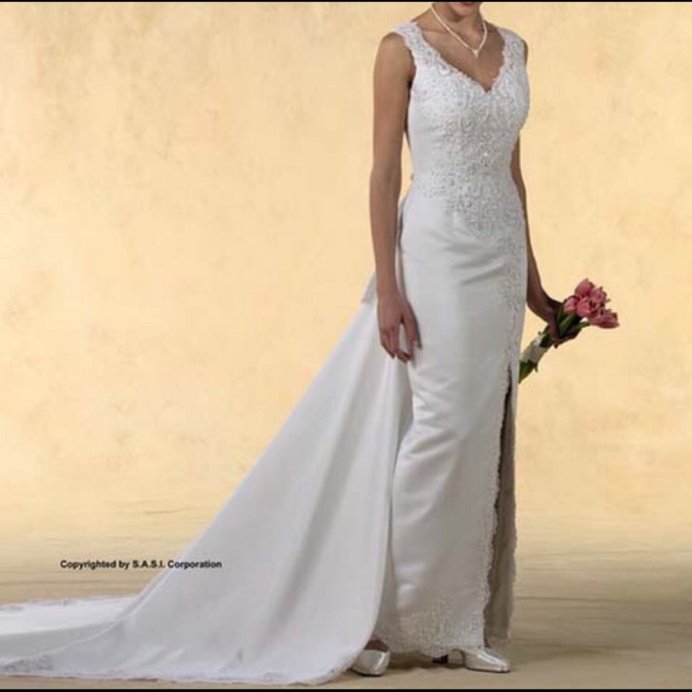 Wedding Gown with Detachable Semi-Cathedral Train